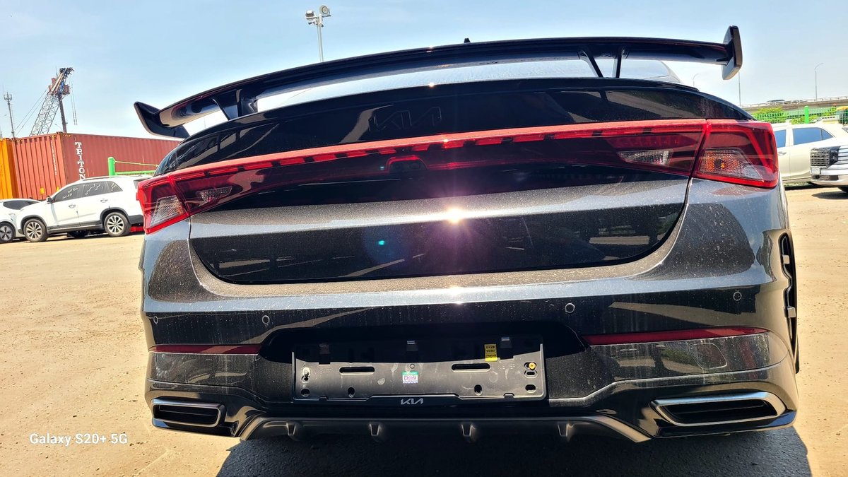 kia k5 signature