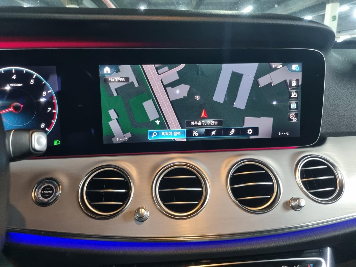 مرسيدس بنز E250 E-CLASS 2021