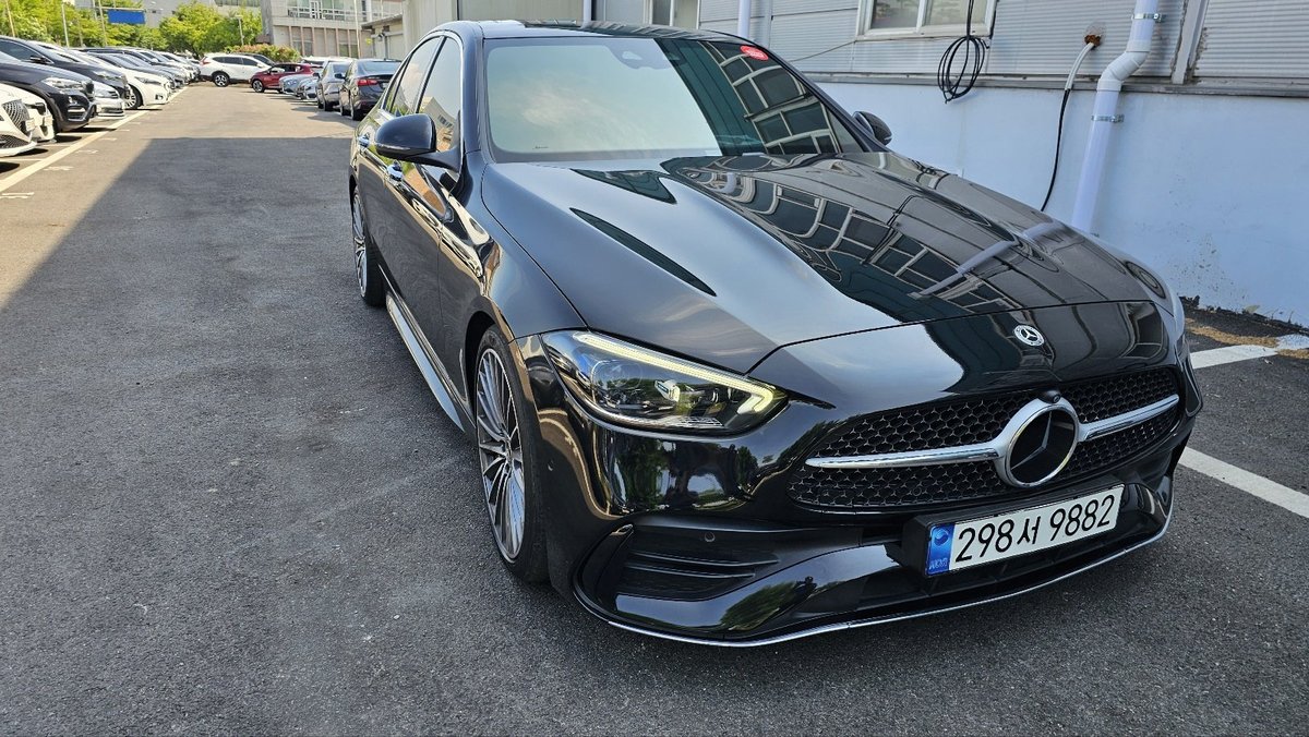 مرسيدس C300 AMG LINE 2023