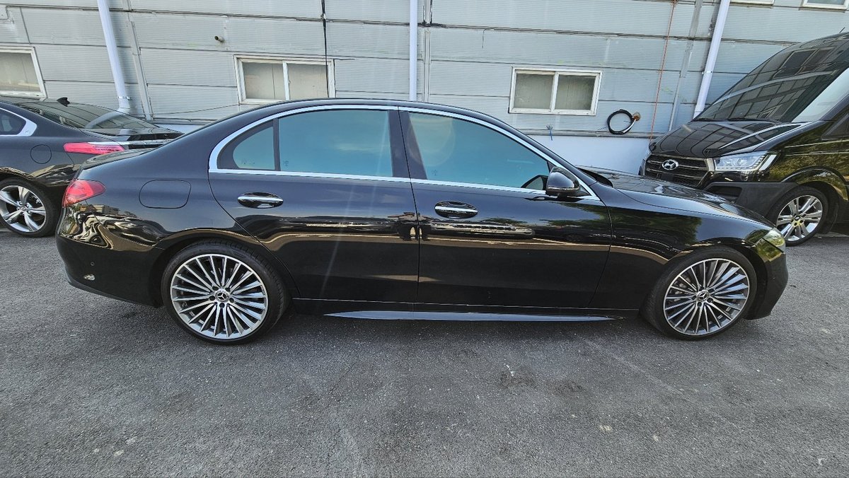 مرسيدس C300 AMG LINE 2023