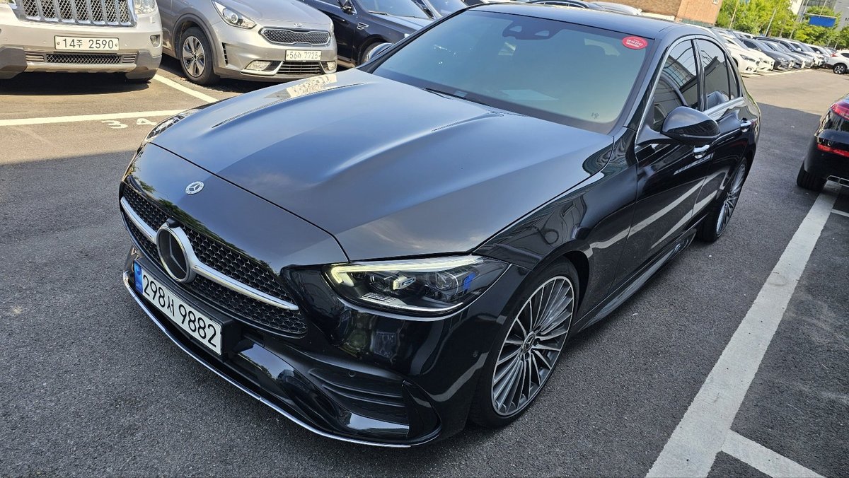 مرسيدس C300 AMG LINE 2023