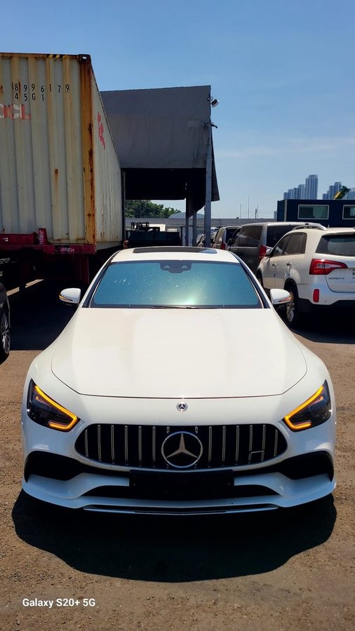 MERCEDES AMG GT 43