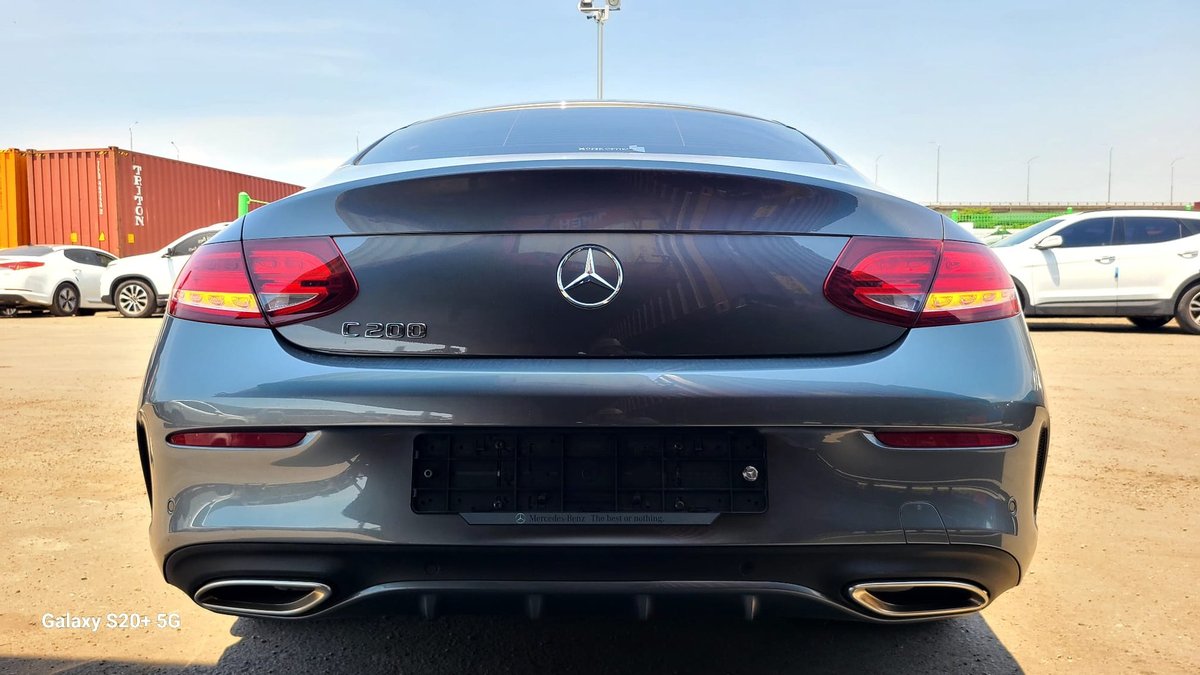 MERCEDES AMG C200 COUPE