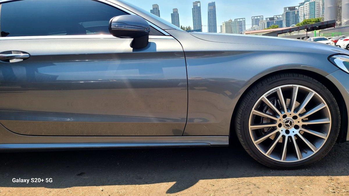 MERCEDES AMG C200 COUPE