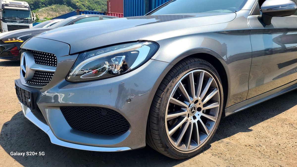 MERCEDES AMG C200 COUPE
