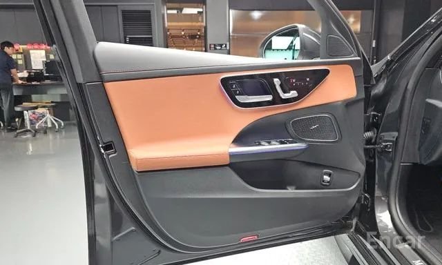 مرسيدس C300AMG LINE موديل 2022