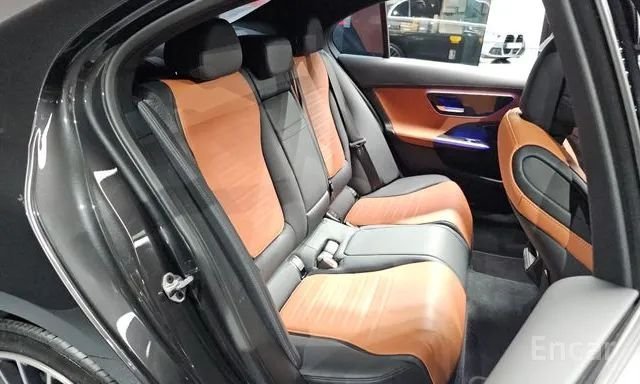 مرسيدس C300AMG LINE موديل 2022